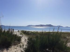 Mansão quadra da praia - Praia de Baixo - Pinheira