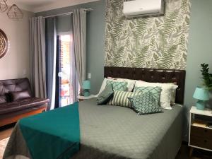 Mansão quadra da praia - Praia de Baixo - Pinheira