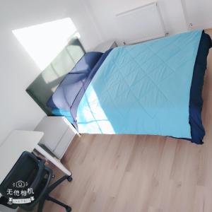 Newly refurbished two bedroom flat by Euston