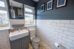 2 bed home in quiet Harrogate suburb