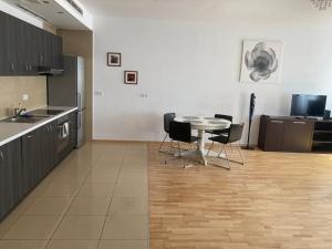 Platinum Towers apartments with parking