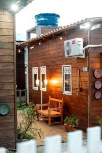 Casa 2 quartos, 6 pessoas, perto da praia, ar condicionado, wi-fi, cozinha completa, lavanderia,