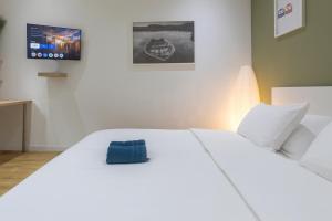 98 Apparthotel - Botanique 3