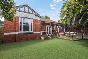 Rosanna Grove - Stylish Haven near Cafés & Parklands