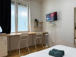 98 Apparthotel - Botanique 2