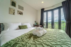 1BR Designer Mountain View Condo - Central Phuket