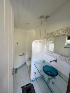 Hummingbird Beach house