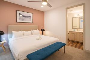 Boulevard Stays Modern Roosevelt 1BR Suite Pool & Gym Access