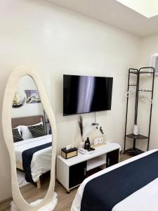 The Median Condo Near IT Park