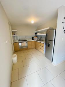 Casa Recién-Remodelada Ideal, Ejecutivos, Trabajos