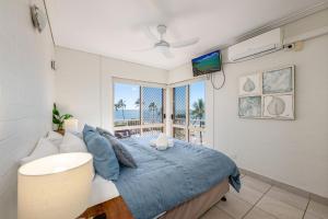 Shoreline Apartments - Unit 15