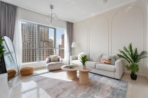 Gala Guests - Luxury Dubai Marina View Apartments - 1 min Walk to Tram