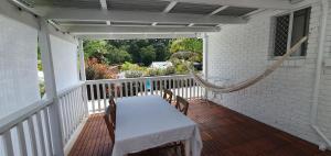 Green Oasis with Sea Breeze