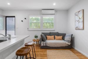 Beach & Brew-Modern 1-Bedroom in Trendy Merewether
