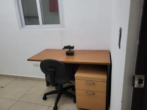 Beautiful and cozy home with Rent a car available