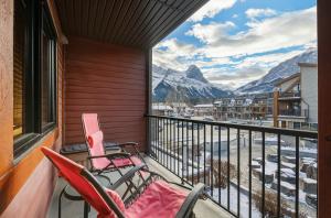 Beautiful Peak Vista - 2BR w Stunning Mt Views