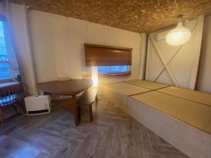 HB3B 小田原 港徒歩3分 2家族メゾネット和洋室 10名可 箱根板橋駅徒歩8分 早川駅徒歩7分 Odawara 3 min to port Two family maisonette for 10 Western rooms 8 min to Hakone Itabashi Station 7 min to Hayakawa Station