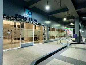 JR Studio Luxe 1824 at Princeton Residences