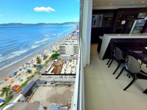 Cobertura Duplex 4 Suítes Alto Padrão, Frente Mar