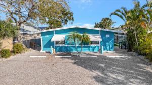 Watefront King Boat Dock & Pets OK Walk 2 Beach