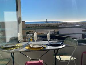 Appartement T2 refait à neuf, 4 pers, vue mer, ascenseur, parking - FR-1-798-60