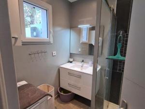 Joli T4 climatisé 3* avec jardin à Bormes-les-Mimosas - FR-1-610-117