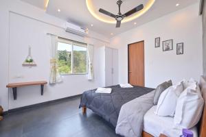 Villa With Turf & Indoor Games