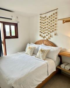 20 Steps Beach Surf, Wave, Cliff, Uluwatu3BR