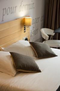 Hotels Hotel Le Turenne : photos des chambres