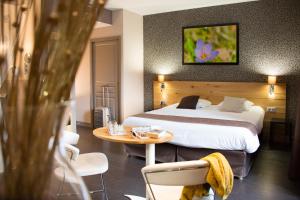 Hotels Hotel Le Turenne : photos des chambres