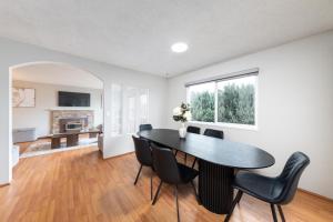 3BR-2BA Home30 Mins to YVR Family Friendly