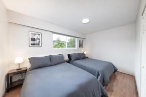 3BR-2BA Home30 Mins to YVR Family Friendly