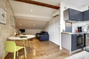 Appartements Place Gambetta - YBH : photos des chambres