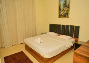 Stylish 4 BR with a Private Heated Pool V15 at White Villas