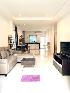 Ao Nang Modern Villa