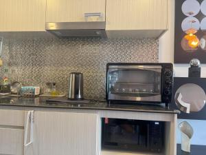 Ocean-view brand new apartment