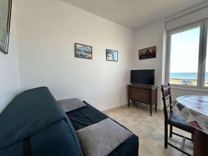 539 - Appartement T2 avec vue splendide sur la mer