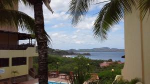 Sunset Heights 402