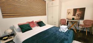 Tantra Studio 5 King Filipescu