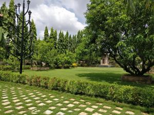 Pushp Vatika Resort & Lawns