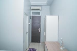 RedDoorz near Neo Soho Mall Jakarta