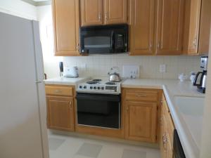 cow hollow inn and suites