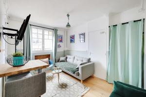 Parisian cocoon for 2 in Batignolles - 17th ard