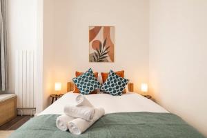 Elegant Chelsea stay with Private patio near Hyde Park