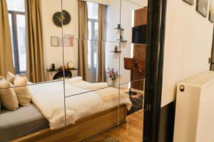 Spacious & Stylish 3 adjacent Bedrooms Stay in Central Ghent