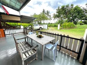 Kampung B&B Homestay
