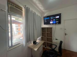 Cobertura em Copanema com Vista à Favela