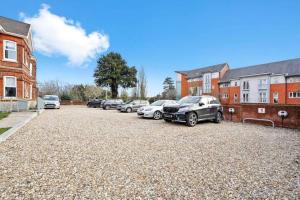 Glamorous Studio Maidstone TownCentre with parking