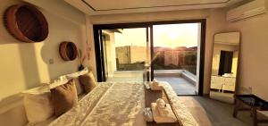 Phaedrus Living Venus Seaview Lighthouse Villa