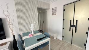 Luxury 2BR Apartment with Balcony - Madinaty, Cairo